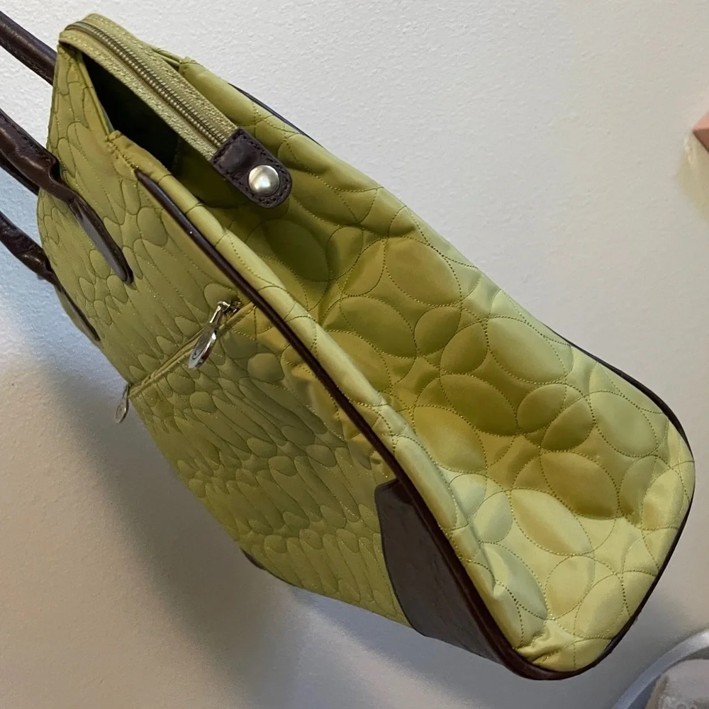 Chelsey Henry Quilted Laptop Tote Bag – Green with Brown Trim | Like new